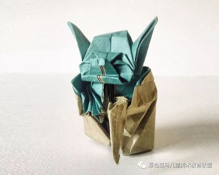 初中生沉迷折纸近十年，作品惊艳网友