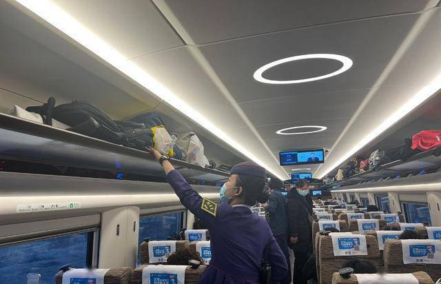 乘客心声,G2056次列车上的多次停车与换车之旅 乘客心声,G2056次列车上的多次停车与换车之旅